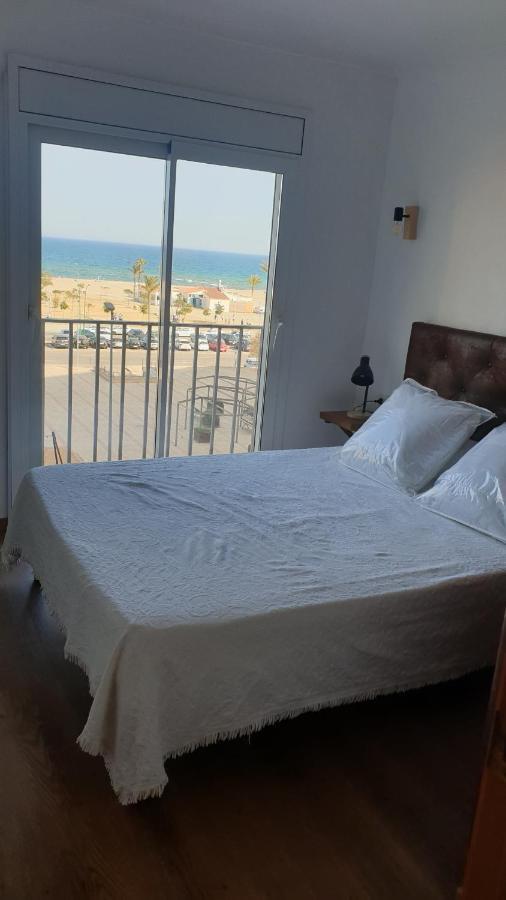 דירות אמפוריבראבה Les Vagues Au Balcon מראה חיצוני תמונה