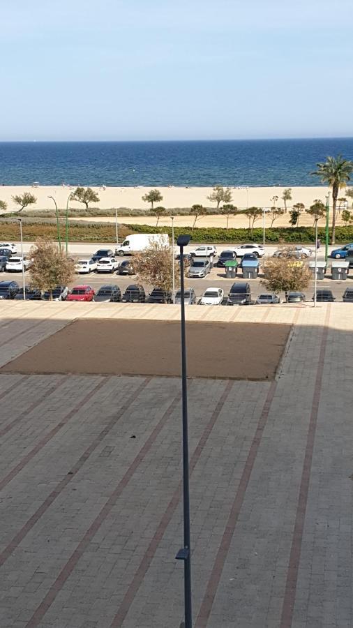 דירות אמפוריבראבה Les Vagues Au Balcon מראה חיצוני תמונה